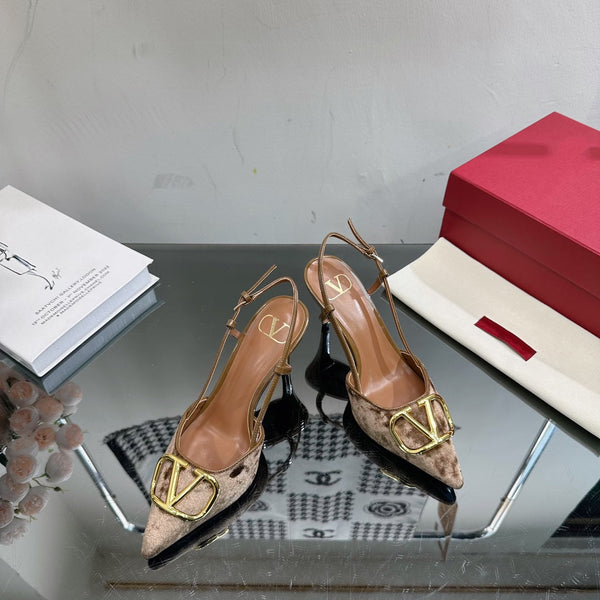 Vlogo Signature Slingback in pelle di vitello marrone e velluto
