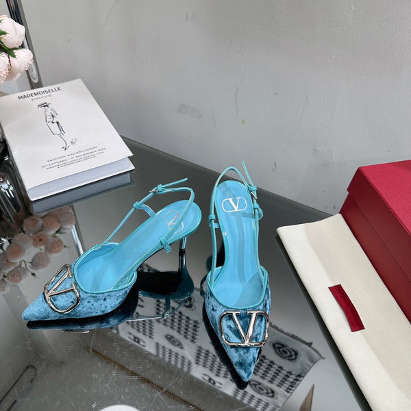 Vlogo Signature Slingback in pelle di vitello e velluto blu cielo