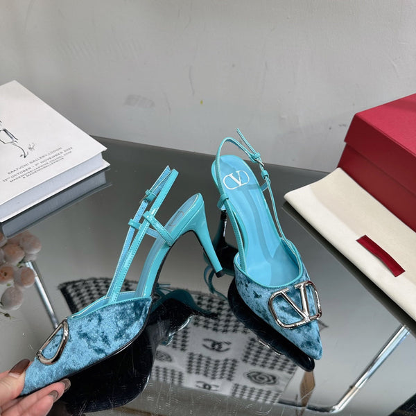 Vlogo Signature Slingback in pelle di vitello e velluto blu cielo