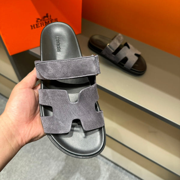 SANDALO HM CYPRUS IN CAMOSCIO GRIGIO BRILLANTE