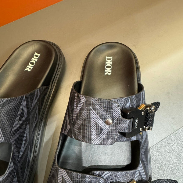 SANDALO CD DOUBLE H-TOWN IN PELLE DI VITELLO NERA