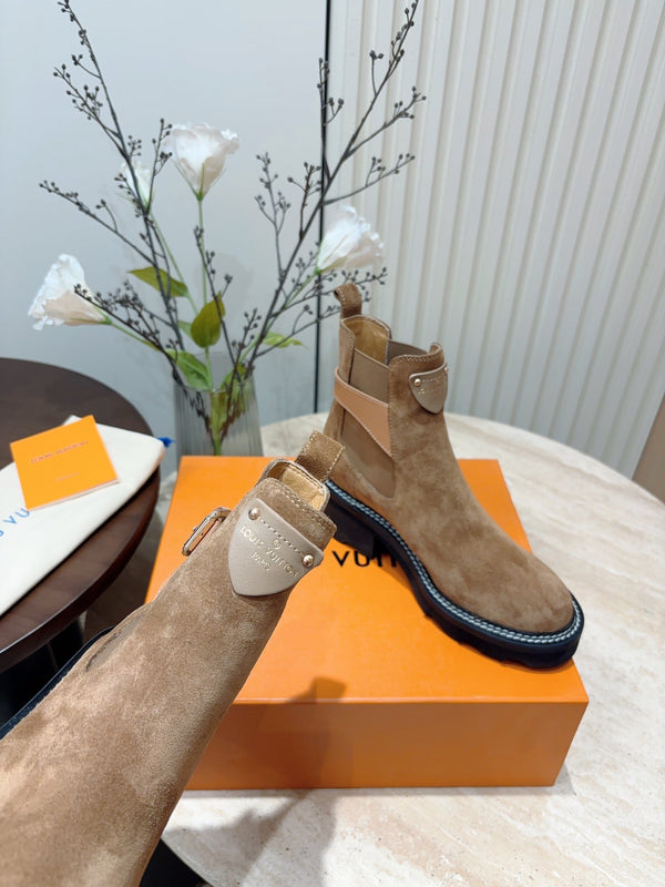 Stivaletto LV Beaubourg in pelle scamosciata marrone opaco