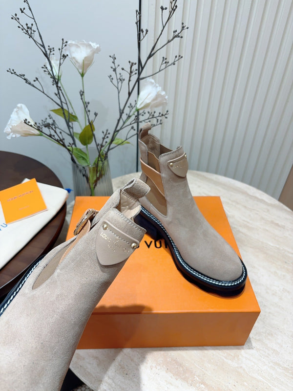 Stivaletto LV Beaubourg in pelle scamosciata grigio marrone