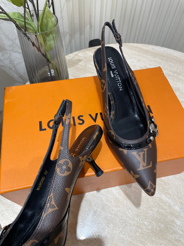 SLINGBACKS ALTI 5 CM IN PELLE DI VITELLO MONOGRAM MARRONE CIOCCOLATO