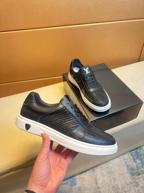 SNEAKERS LV IN VITELLO NERO E CAMOSCIO