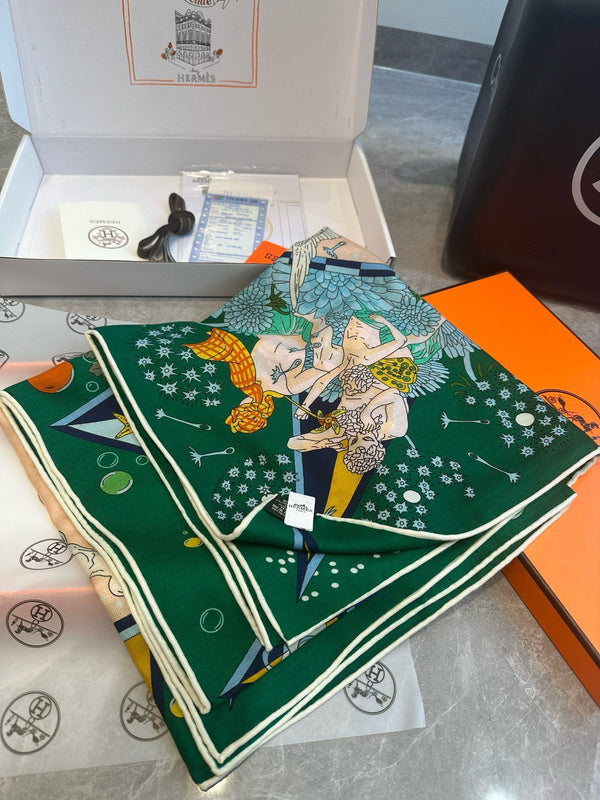 Flagship Scarf 140 CM In Dark Green Colorful Cashmere And Mulberry Silk 376506