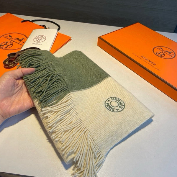 SCIARPA IN MAGLIA 180 IN CASHMERE BIANCO MISTO VERDE GIADA