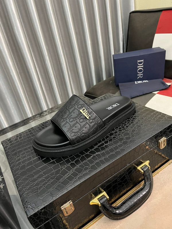 CD AQUA SLIDE SANDAL BLACK MONOGRAM CALFSKIN