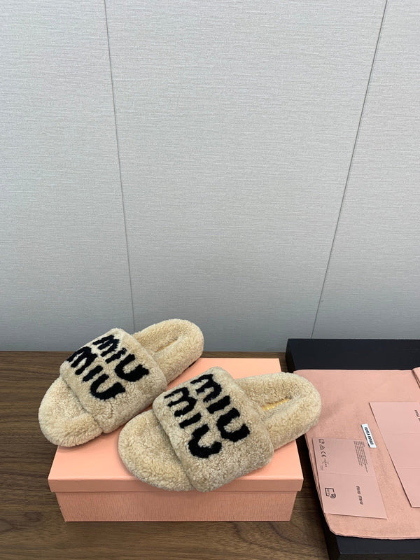 Miu slippers Beige With Black Lettering Pure Wool