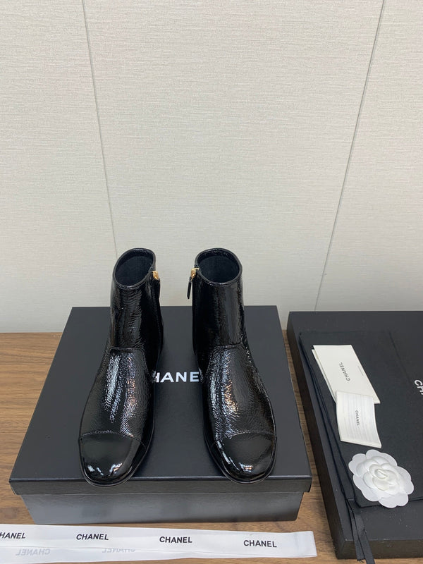 CC Ankle Boots 25mm Glossy Black Cowhide