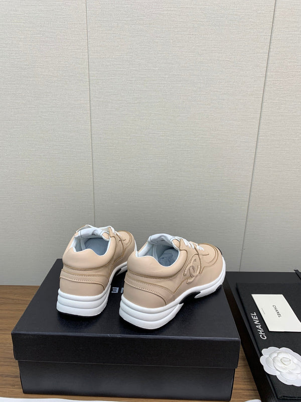 CC Sneaker 30mm Beige Lambskin