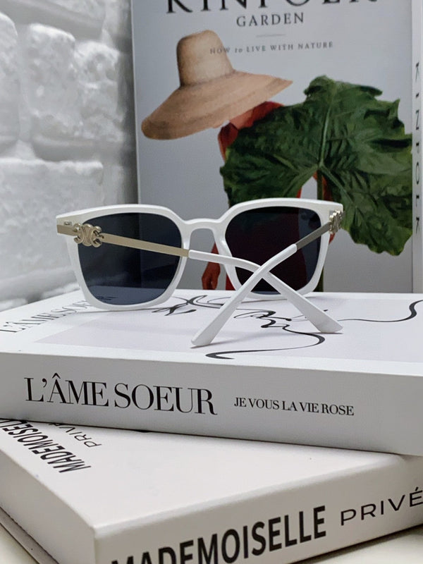 TRIOMPHE SUNGLASS 497817 IN WHITE METAL BLACK LENSES