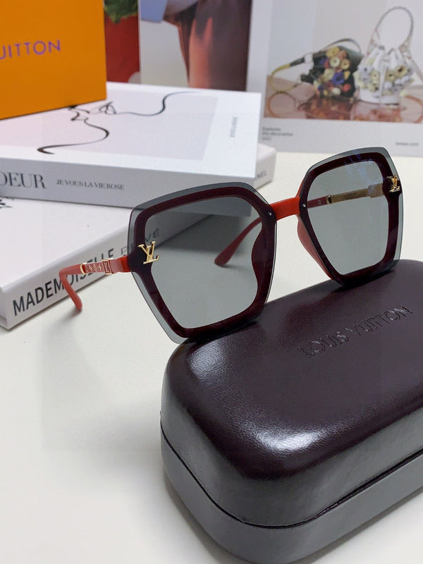 OCCHIALI DA SOLE QUADRATI 581355 IN ACETATO ROSSO LENTI GRIGIE