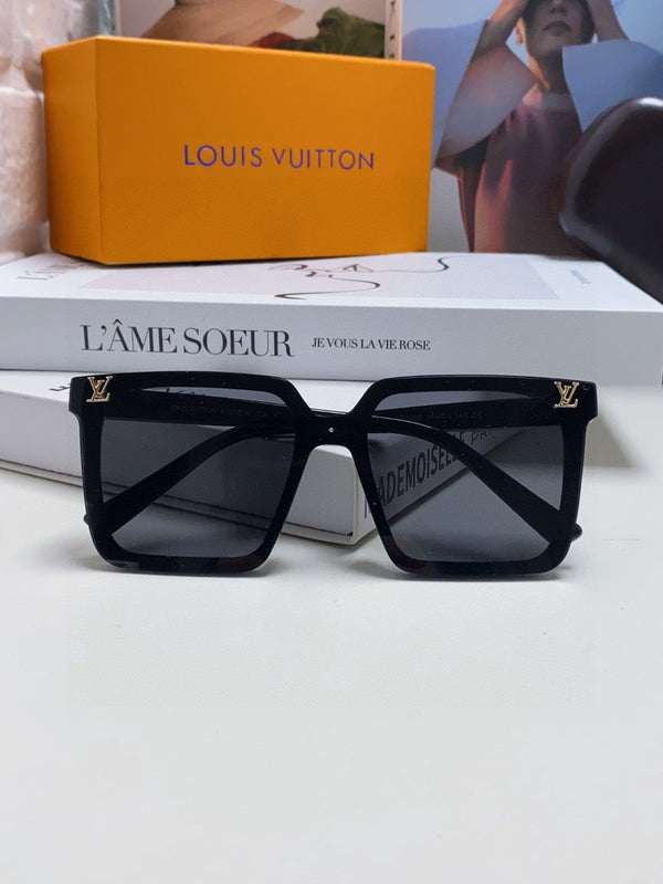 SQUARE SUNGLASS 581370 IN BLACK ACETATE