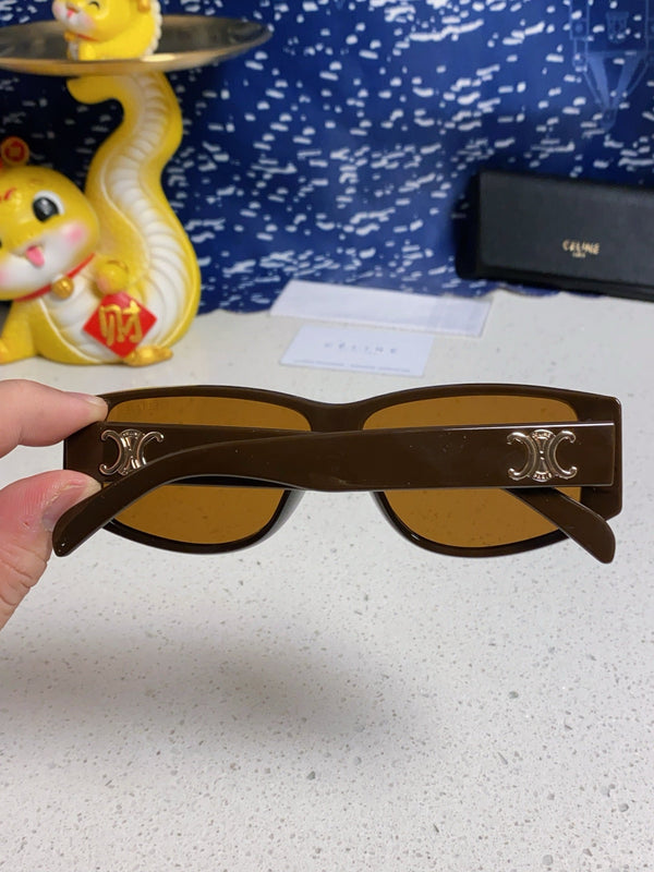 TRIOMPHE SUNGLASS 533219 IN CARAMEL ACETATE
