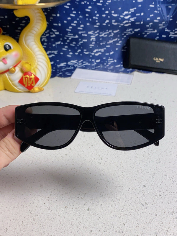 TRIOMPHE SUNGLASS 533221 IN BLACK ACETATE BLACK LOGO
