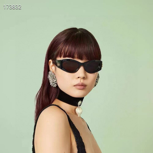 CAT-EYE FRAME SUNGLASSES 563336 IN ACETATE