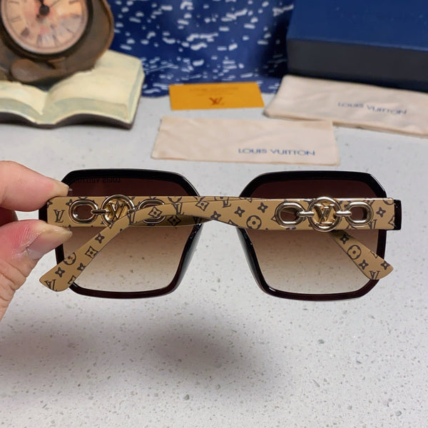 SQUARE SUNGLASSES 573319 IN BEIGE ACETATE BROWN SMOKE LENS