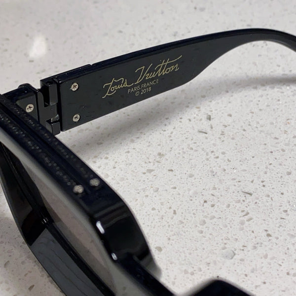 RECTANGLE SUNGLASSES 575846 IN BLACK ACETATE