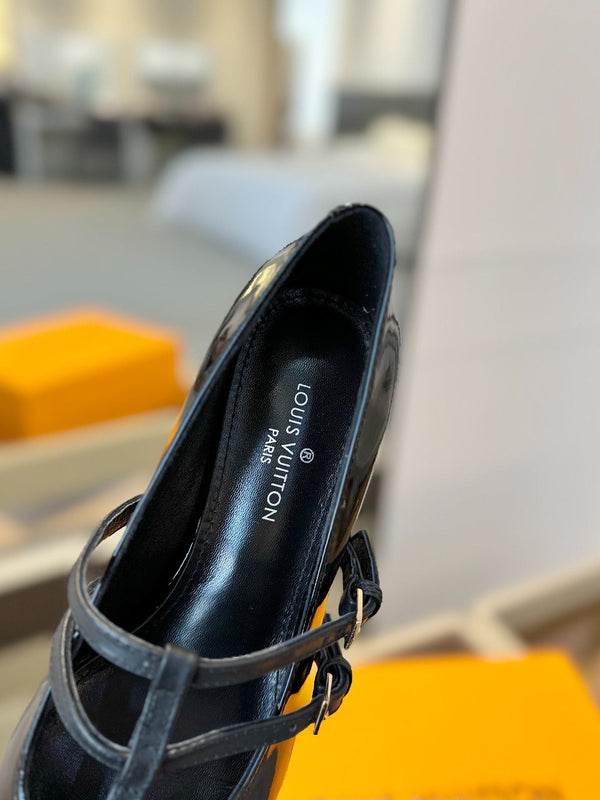 DÉCOLLETÉ ALTO 5 CM TRIPLO CINTURINO IN VITELLO VERNICIATO NERO