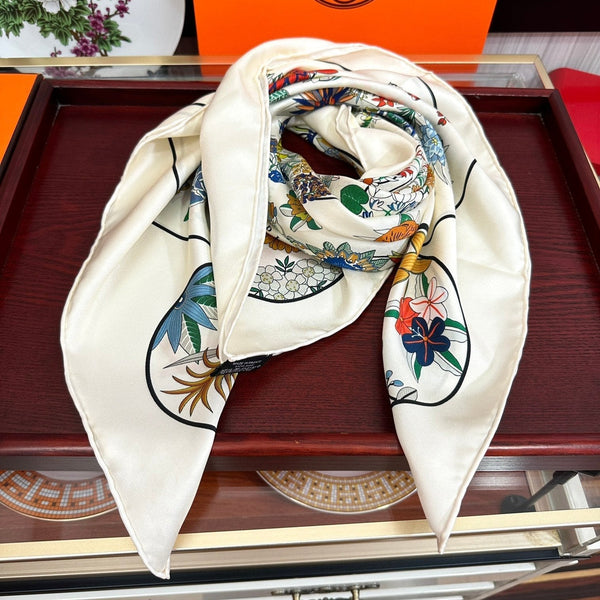 Planifleurs Scarf 90 CM White Colorful Silk 404030