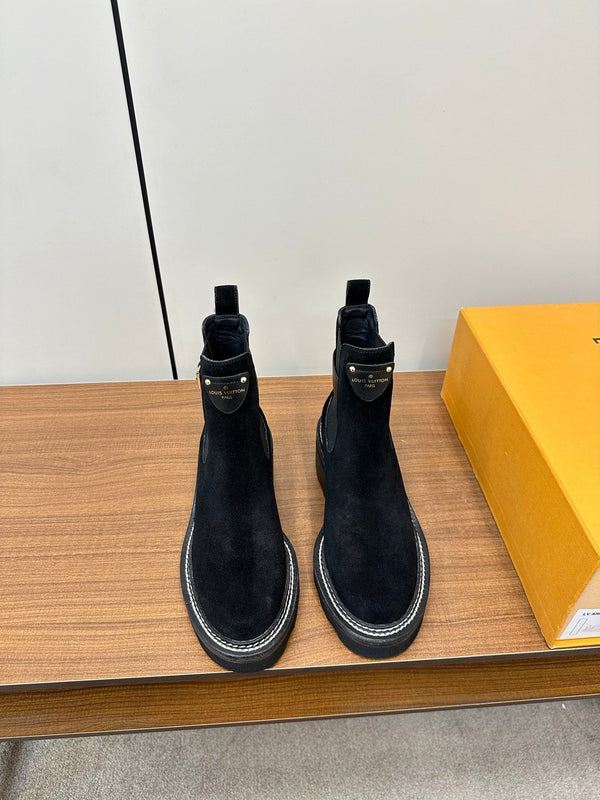 Stivaletto LV Beaubourg in pelle scamosciata nera