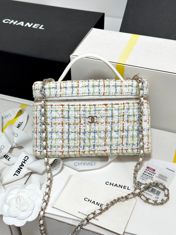 CC 25C Vanity Case 19.5cm Multicolor Tweed Light Gold Hardware