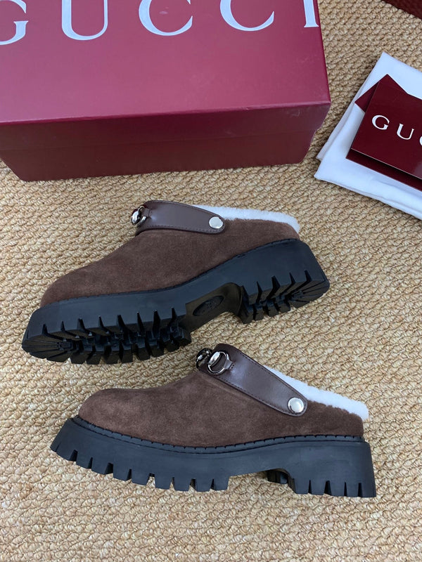 Gucci FW 25 Horsebit Suede Clog Brown Suede with Shearling 506448