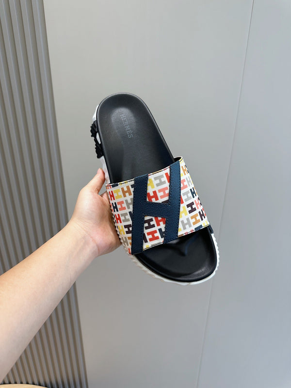 HM SLIPPERS BLACK AND WHITE MONOGRAM CANVAS