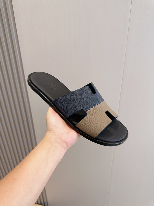 HM IZMIR SANDAL NAVY AND GRAY CALFSKIN