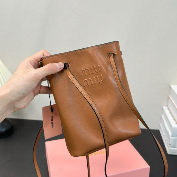 PHONE BAG 15 IN CINNAMON BROWN CALFSKIN