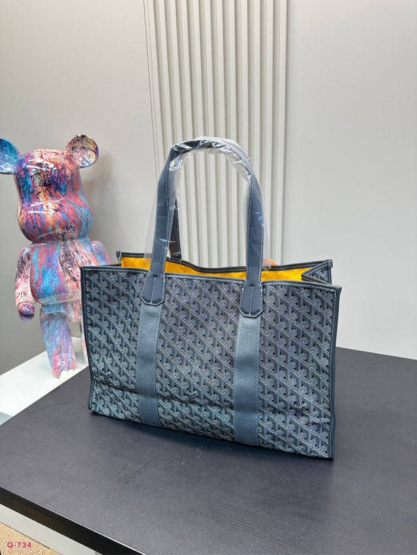 VILLETTE TOTE BAG 46 IN GREY GOYARDINE CANVAS