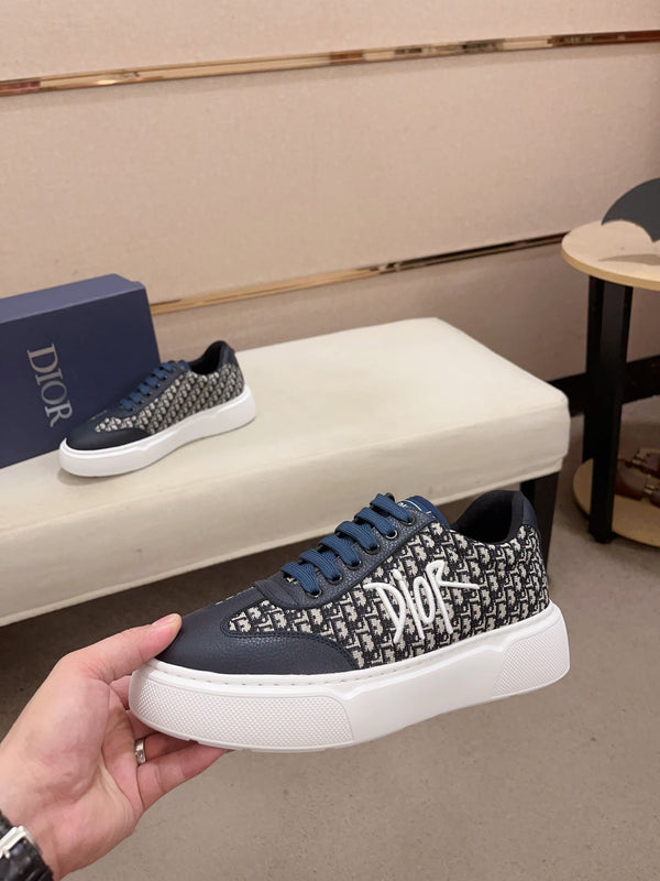 CD HOMME THICK-SOLE SNEAKERS NAVY CALFSKIN