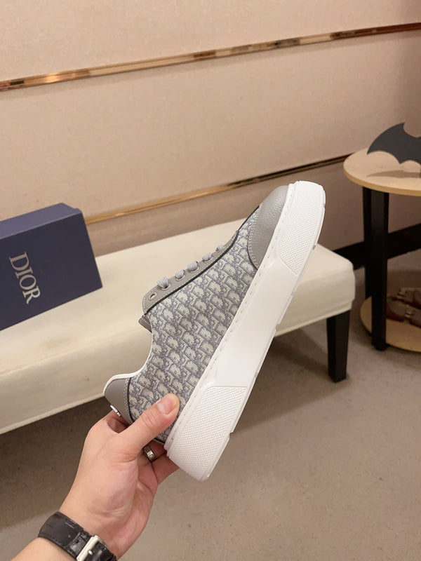 CD HOMME THICK-SOLE SNEAKERS GRAY CALFSKIN