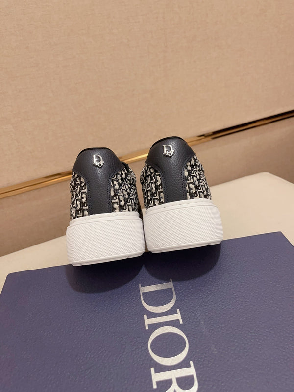 CD HOMME THICK-SOLE SNEAKERS NAVY CALFSKIN