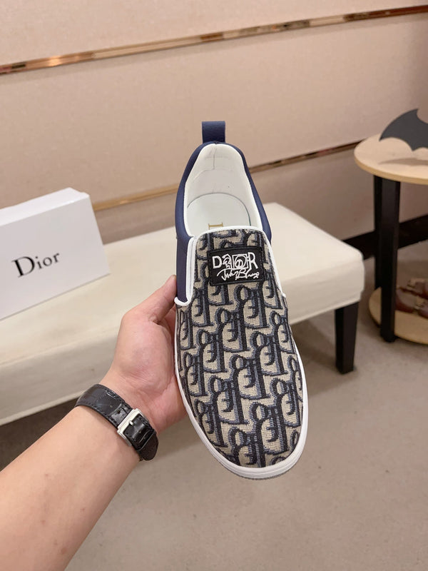 CD SOLAR SLIP-ON NAVY AND BEIGE JACQUARD