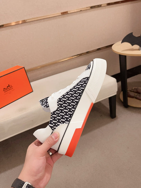 SNEAKER HM DAY IN TESSUTO NERO E BIANCO