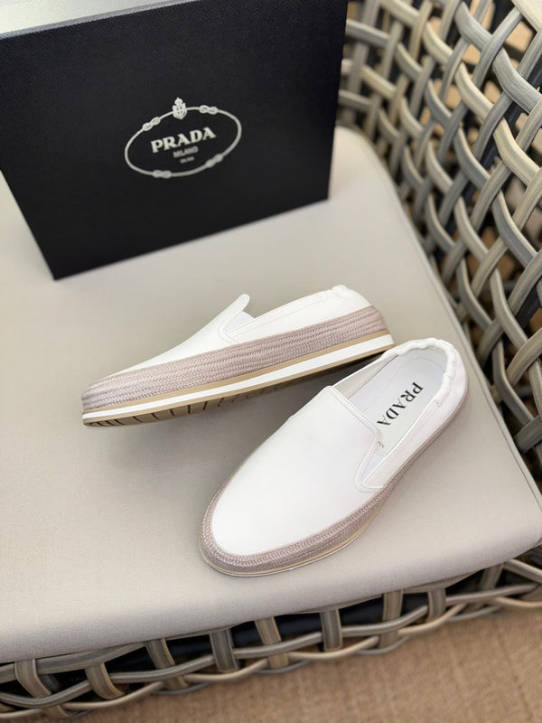 MOCASSINO PRA IN CAMOSCIO BIANCO EGG NOG