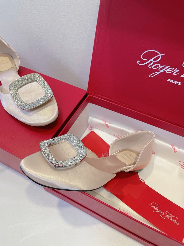 Viv Chips Ballerina Flat Beige Silk 329265