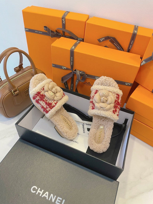 CC 25C Logo Slippers 50mm Multicolor Shearling Wood Sheepskin 423694