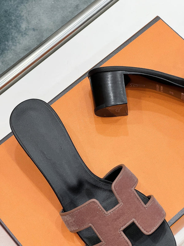 0ran 45 sandal sienna velvet goatskin