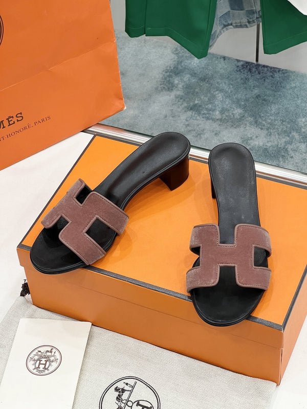 0ran 45 sandal sienna velvet goatskin