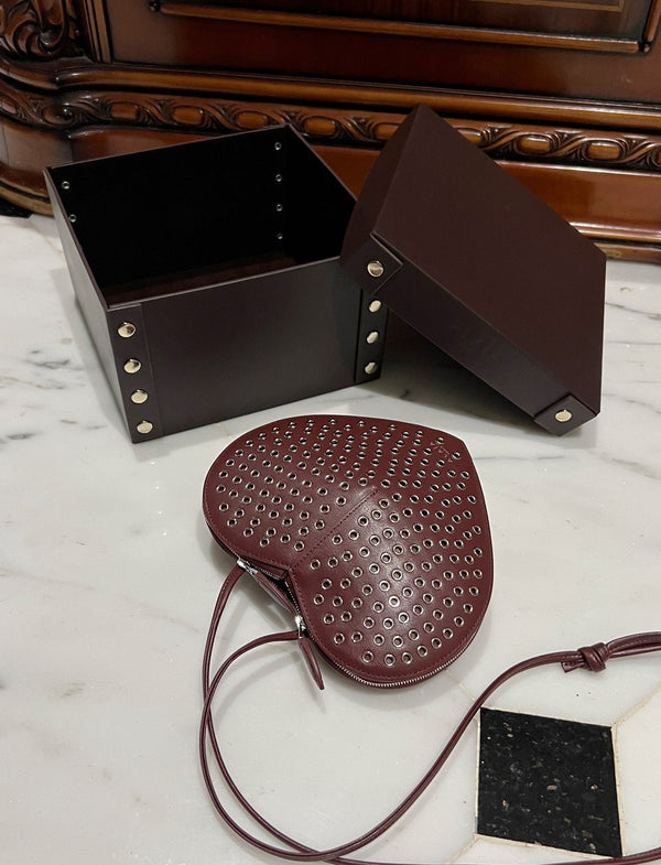 LE COEUR BAG 21 IN BURGUNDY RED STUDDED CALFSKIN