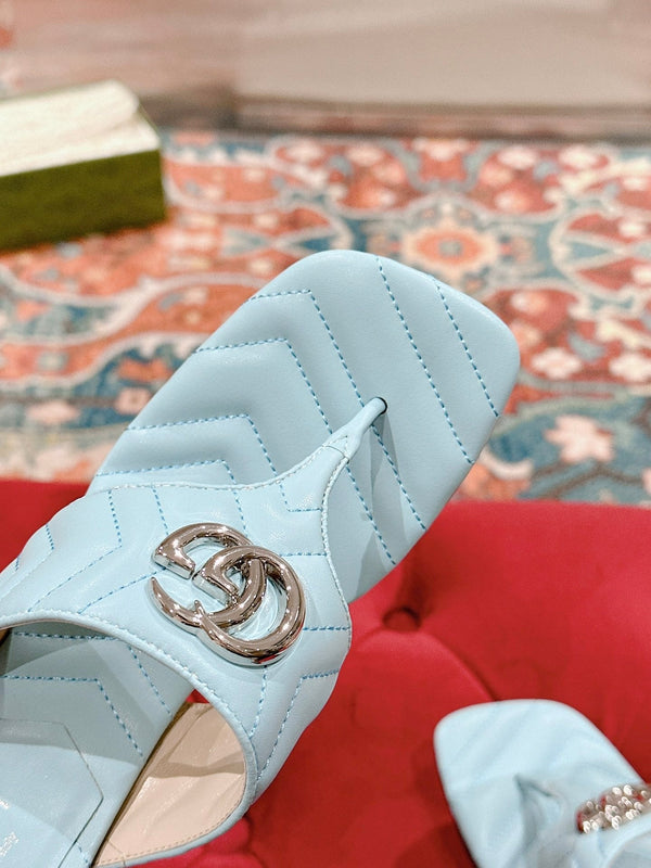 HIGH THONG MULE 55MM IN SKY BLUE CALFSKIN WITH GOLD HARDWARE