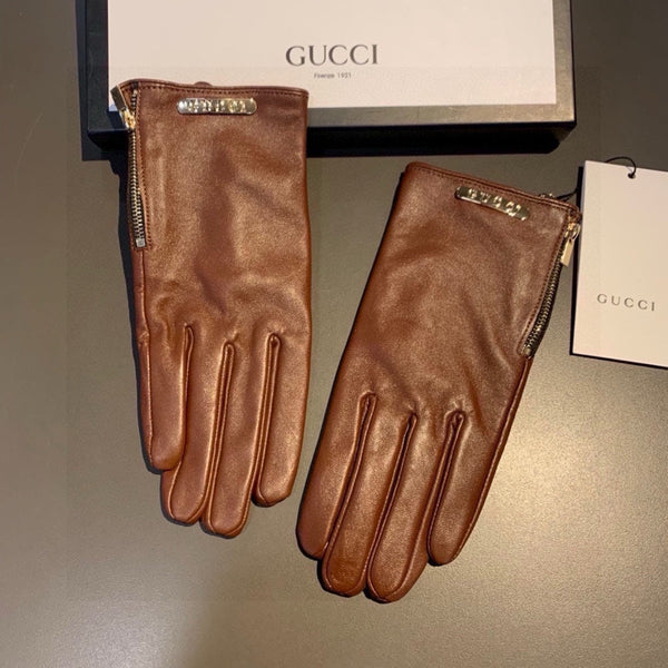 TOUCHSCREEN GLOVES WITH SIDE ZIPPER IN CARAMEL BROWN LAMBSKIN 456310