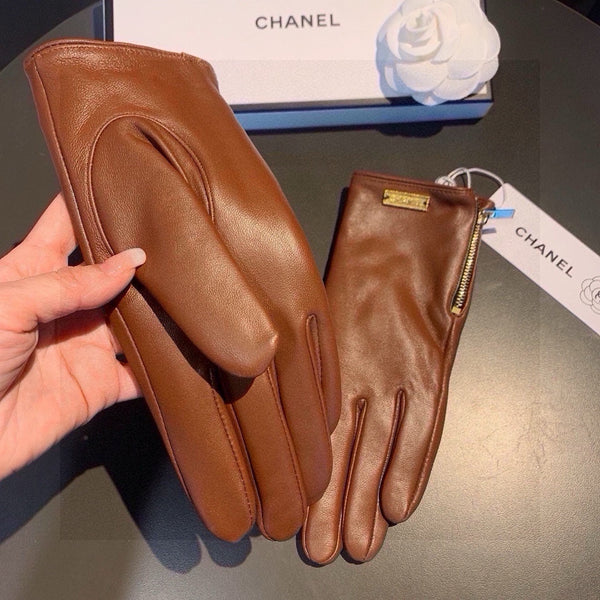 GUANTI TOUCHSCREEN IN PELLE DI AGNELLO MARRONE BRONZO CON LOGO ORO 462270