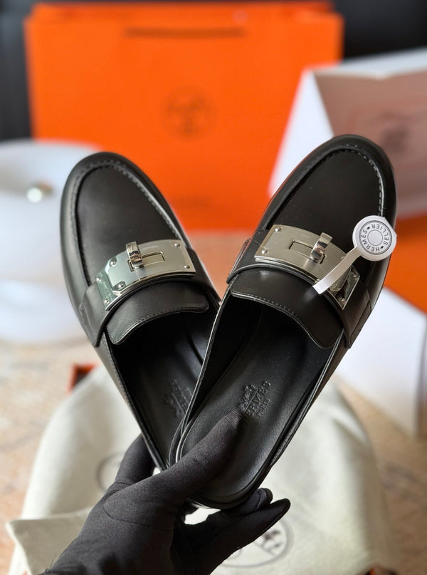 HM Hot Slip-on Black Cafskin 531370