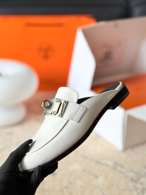 HM Hot Slip-on White Cafskin 531374