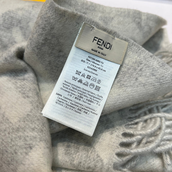 FF 140 CM PONCHO LIGHT GREY MIX WHITE WOOL AND SILK