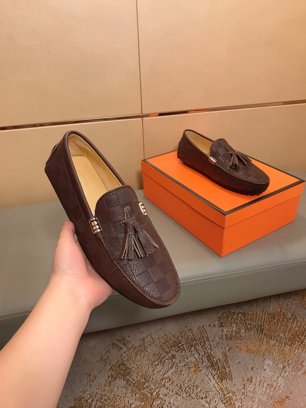 MOCASSINI LV IN PELLE DI VITELLO DAMIER MARRONE RUSSET CON NAPPINA